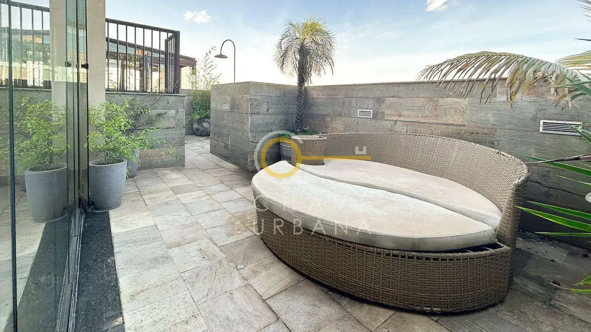 Cobertura com 3 quartos à venda, 380m2 em Embaré, Santos - SP - imagem 1 Foto 1 de Cobertura com 3 quartos à venda, 380m2 em Embaré, Santos - SP