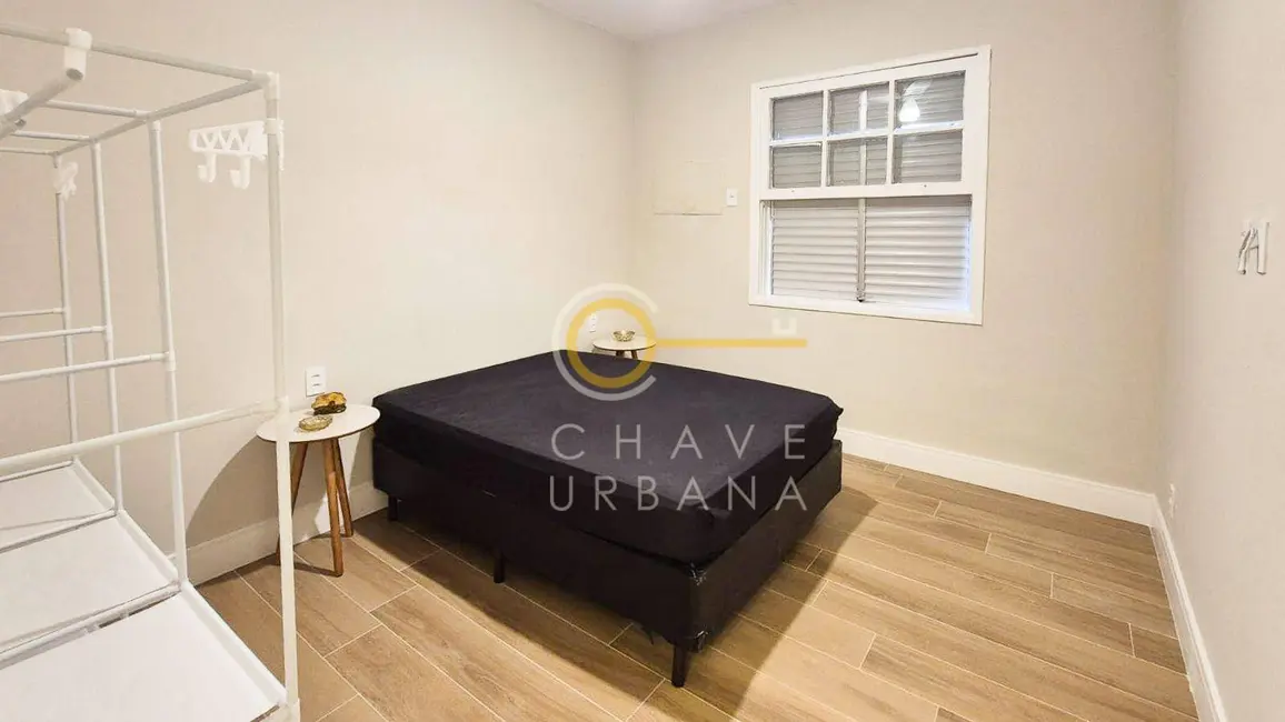 Foto 9 de Apartamento com 2 quartos à venda, 55m2 em Embaré, Santos - SP