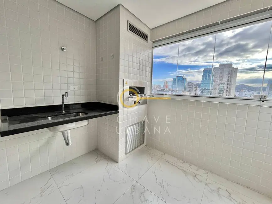 Apartamento com 2 quartos para alugar, 70m2 em Boqueirão, Santos - SP - imagem 1 Foto 1 de Apartamento com 2 quartos para alugar, 70m2 em Boqueirão, Santos - SP