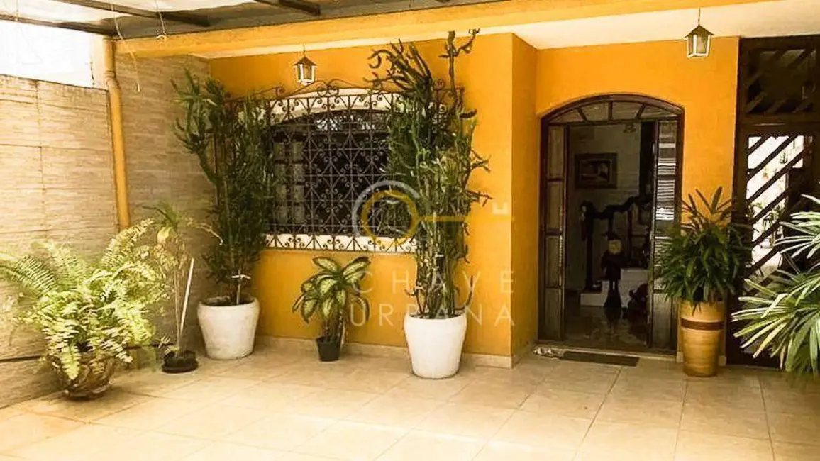 Foto 1 de Sobrado com 3 quartos à venda, 136m2 em Boqueirão, Santos - SP