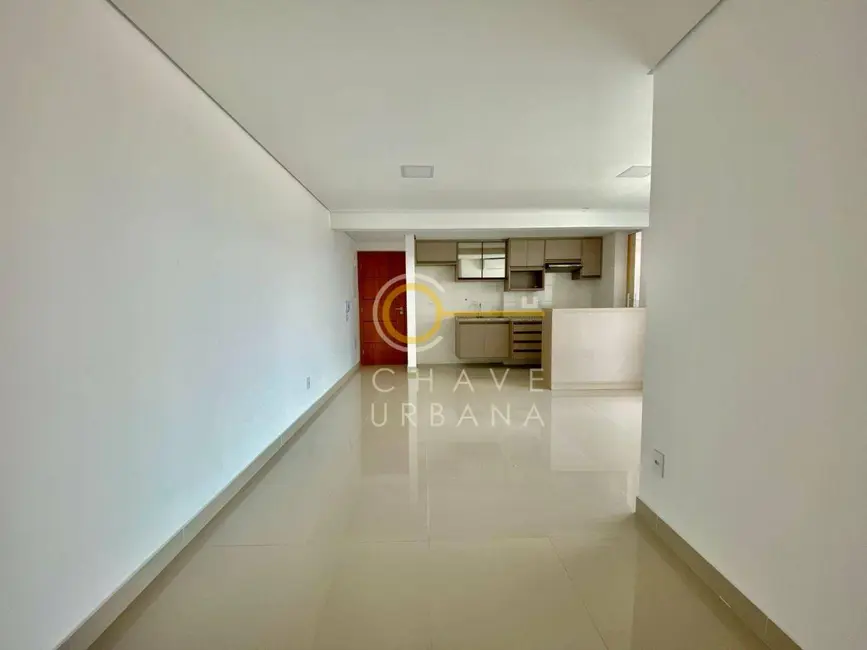 Apartamento com 2 quartos para alugar, 68m2 em Embaré, Santos - SP - imagem 6 Foto 6 de Apartamento com 2 quartos para alugar, 68m2 em Embaré, Santos - SP