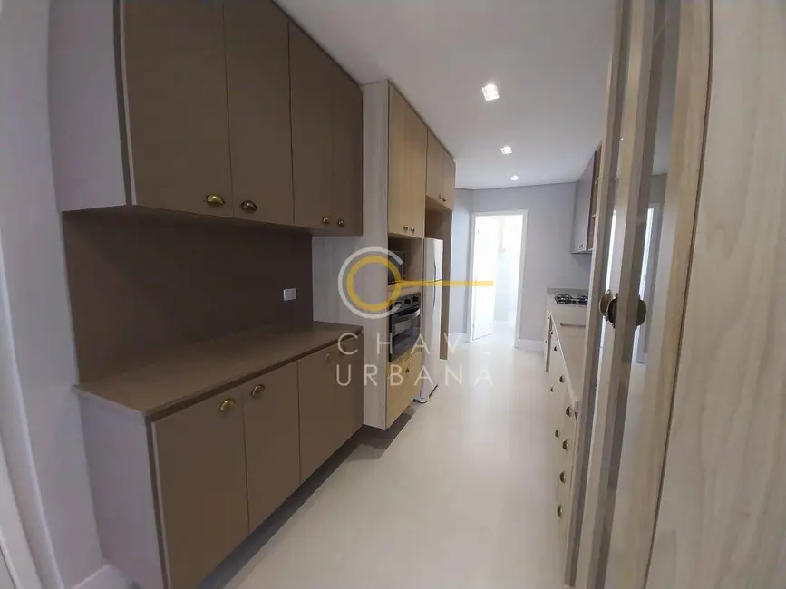 Foto 7 de Apartamento com 2 quartos à venda, 74m2 em Gonzaga, Santos - SP
