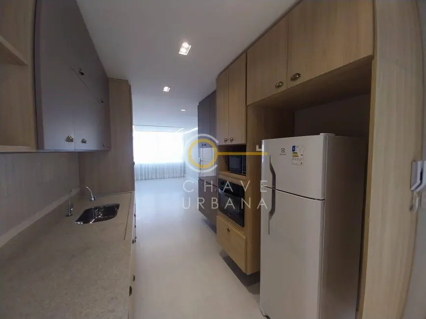 Foto 6 de Apartamento com 2 quartos à venda, 74m2 em Gonzaga, Santos - SP
