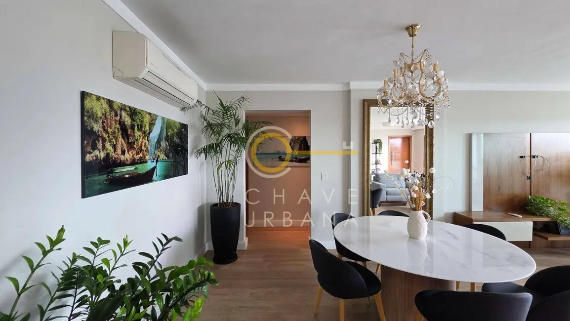 Foto 2 de Apartamento com 3 quartos para alugar, 170m2 em Embaré, Santos - SP