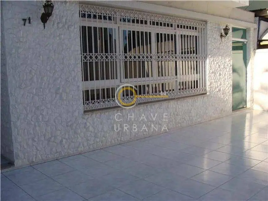 Sobrado com 4 quartos à venda, 300m2 em Ponta da Praia, Santos - SP - imagem 2 Foto 2 de Sobrado com 4 quartos à venda, 300m2 em Ponta da Praia, Santos - SP