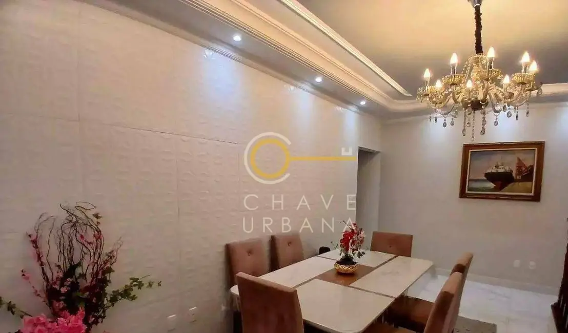 Foto 3 de Casa com 6 quartos à venda, 268m2 em Embaré, Santos - SP