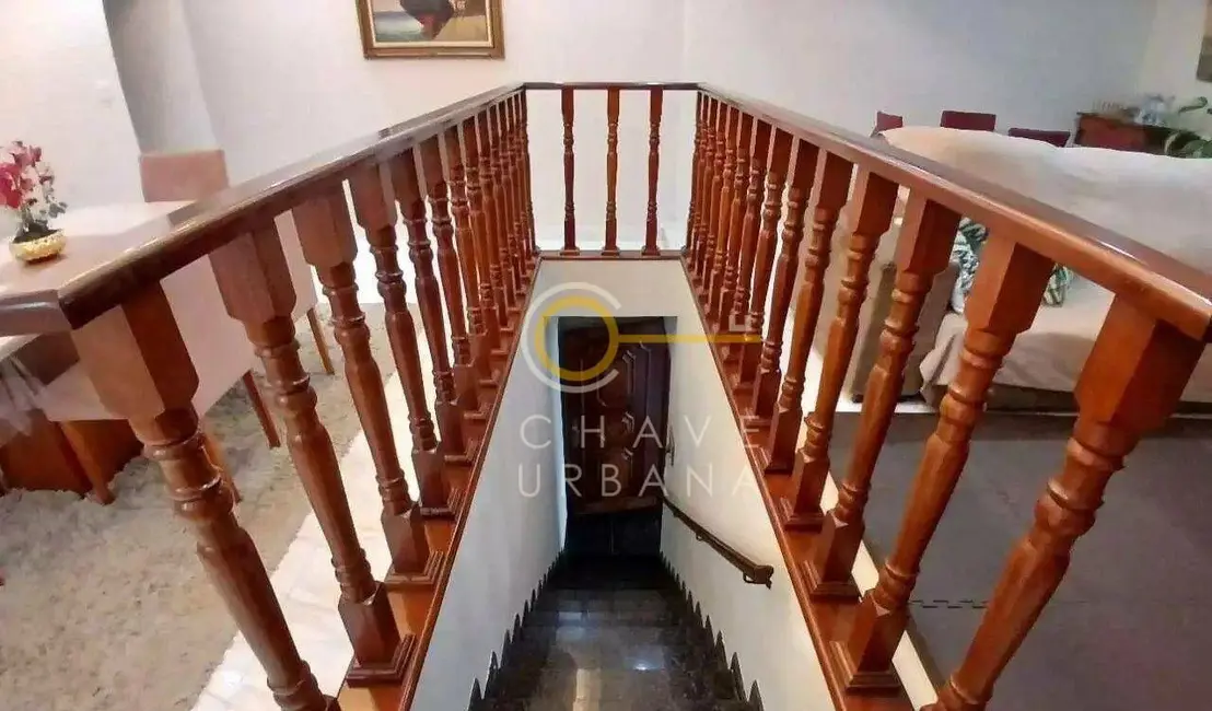 Foto 5 de Casa com 6 quartos à venda, 268m2 em Embaré, Santos - SP