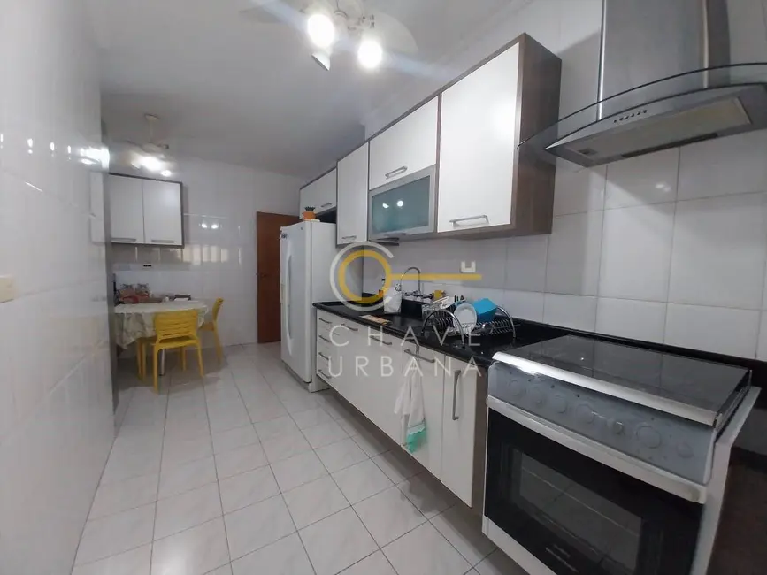 Foto 9 de Apartamento com 3 quartos à venda, 246m2 em Ponta da Praia, Santos - SP