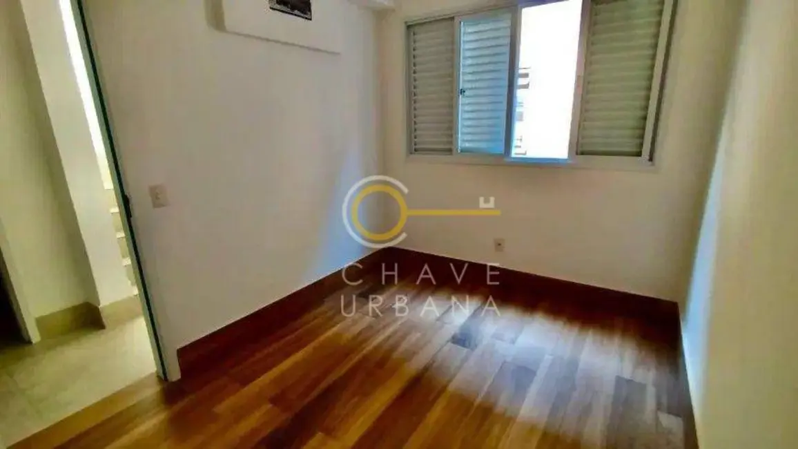 Sobrado com 3 quartos à venda, 150m2 em Gonzaga, Santos - SP - imagem 7 Foto 7 de Sobrado com 3 quartos à venda, 150m2 em Gonzaga, Santos - SP