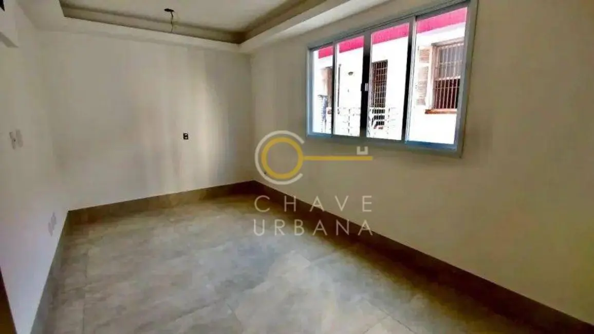 Sobrado com 3 quartos à venda, 150m2 em Gonzaga, Santos - SP - imagem 5 Foto 5 de Sobrado com 3 quartos à venda, 150m2 em Gonzaga, Santos - SP