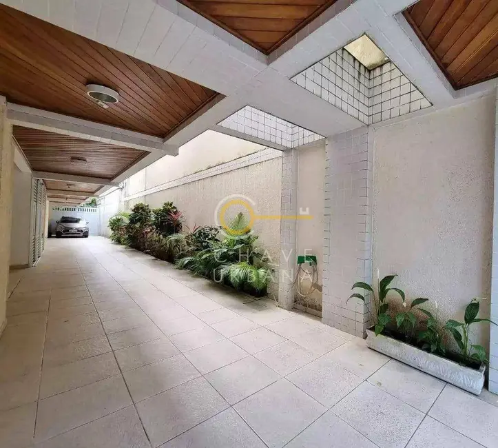 Foto 1 de Sobrado com 3 quartos à venda, 103m2 em José Menino, Santos - SP