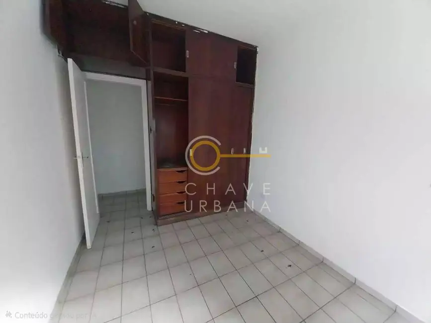 Foto 9 de Apartamento com 2 quartos à venda, 73m2 em Gonzaga, Santos - SP