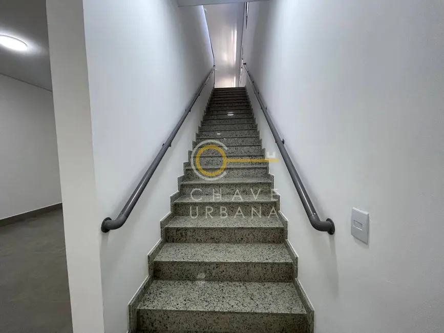 Foto 2 de Loja à venda e para alugar, 550m2 em Encruzilhada, Santos - SP