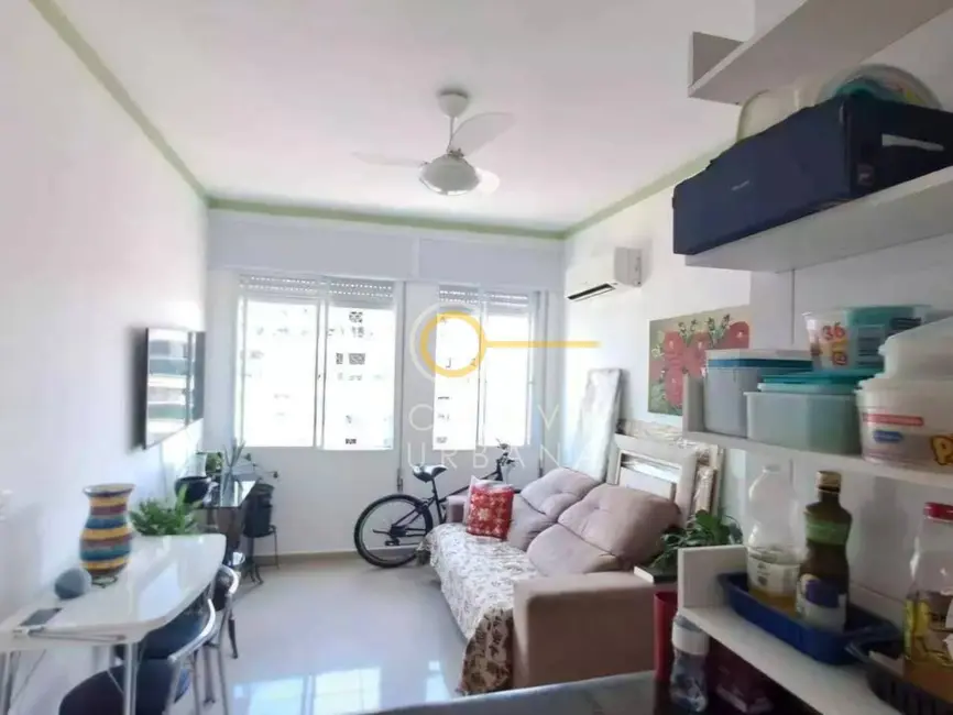 Foto 3 de Apartamento com 2 quartos à venda, 64m2 em Embaré, Santos - SP