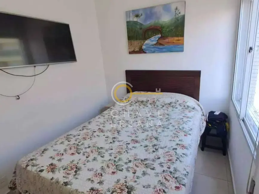 Foto 9 de Apartamento com 2 quartos à venda, 64m2 em Embaré, Santos - SP