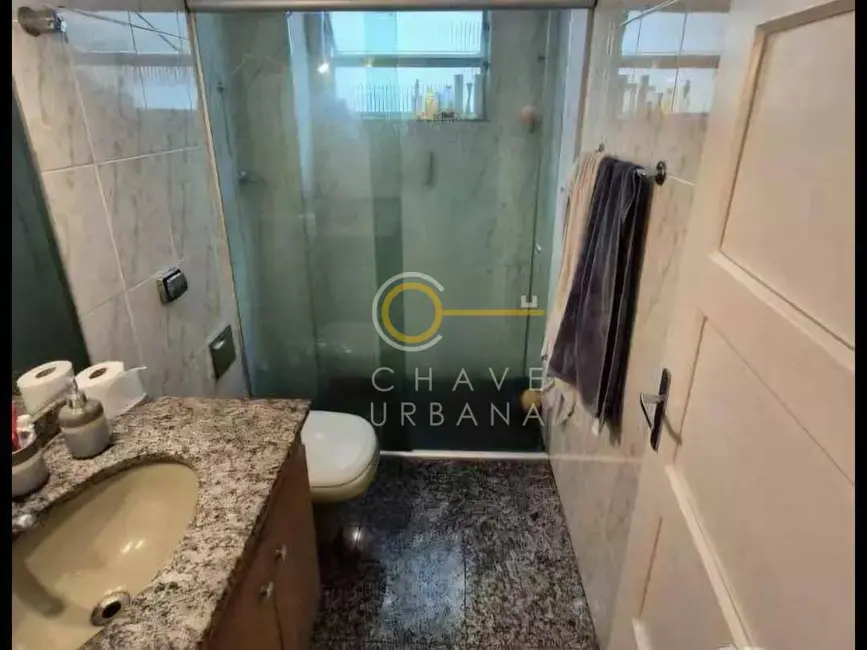 Foto 7 de Apartamento com 2 quartos à venda, 77m2 em Embaré, Santos - SP