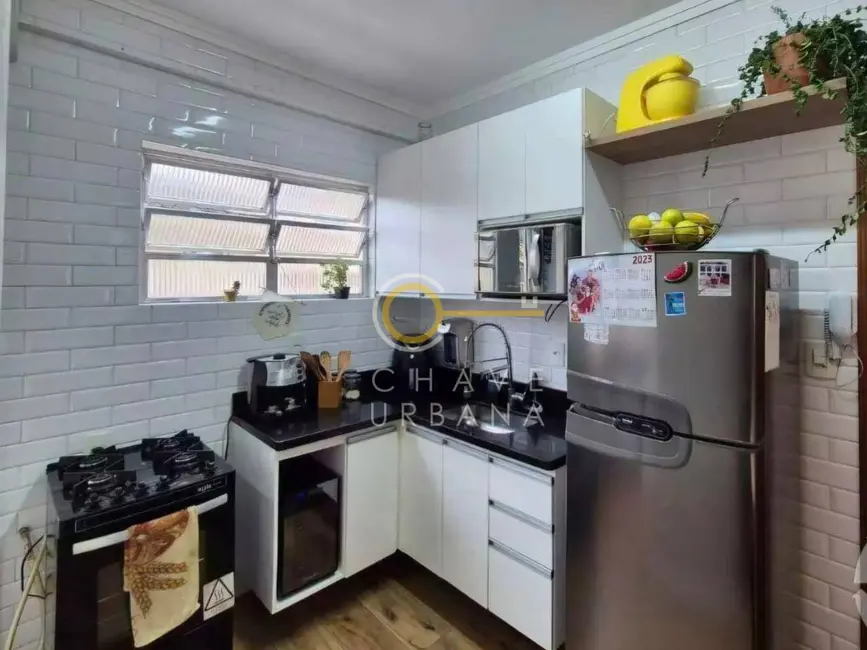 Foto 4 de Apartamento com 2 quartos à venda, 77m2 em Embaré, Santos - SP