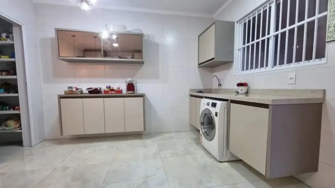 Foto 7 de Casa com 3 quartos à venda, 131m2 em Marapé, Santos - SP