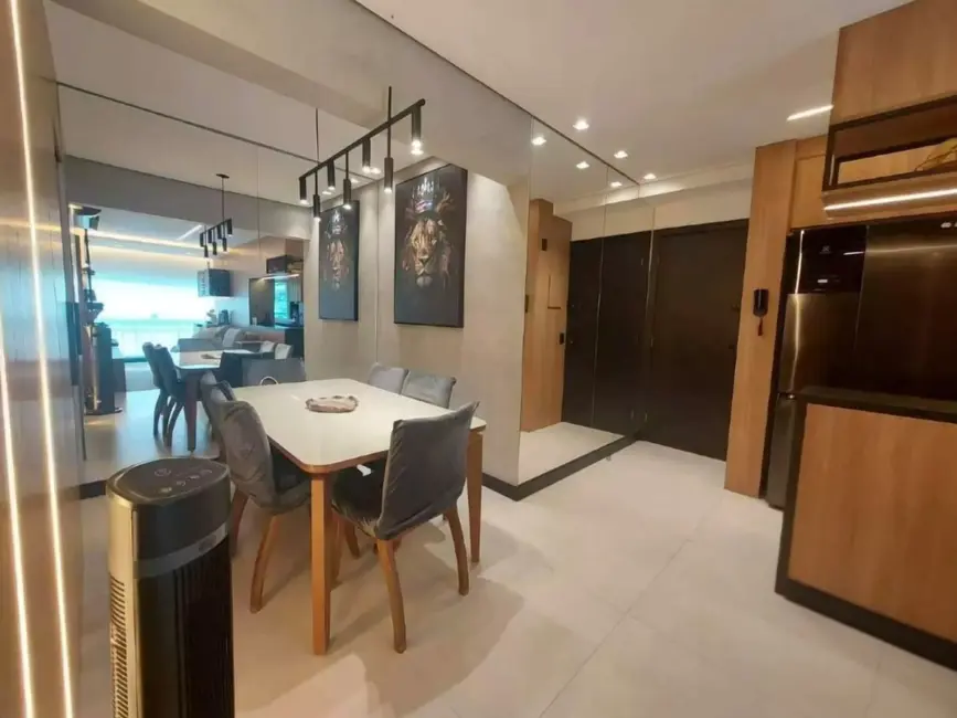 Foto 5 de Apartamento com 2 quartos à venda, 82m2 em Marapé, Santos - SP