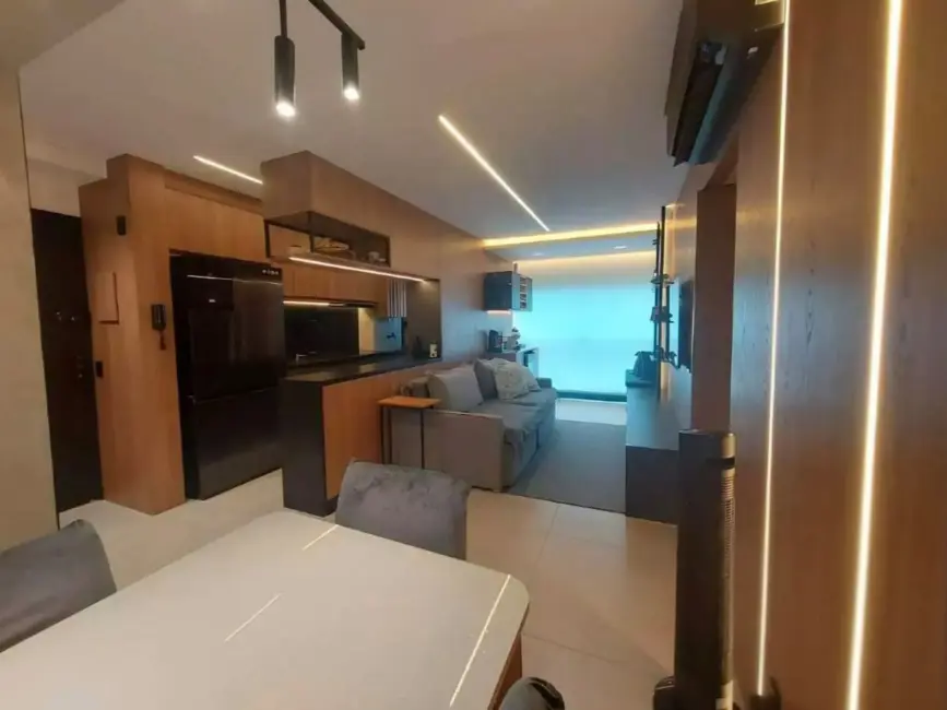 Foto 3 de Apartamento com 2 quartos à venda, 82m2 em Marapé, Santos - SP