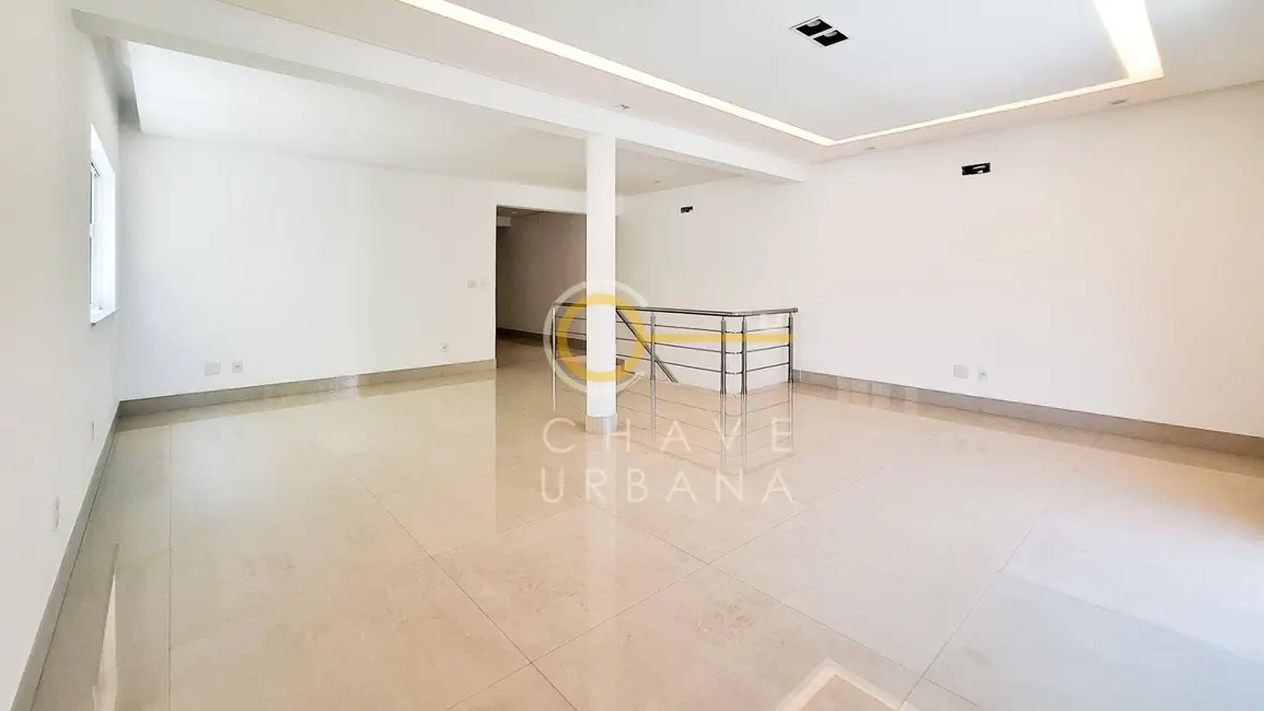 Foto 3 de Casa com 4 quartos à venda, 370m2 em Ponta da Praia, Santos - SP