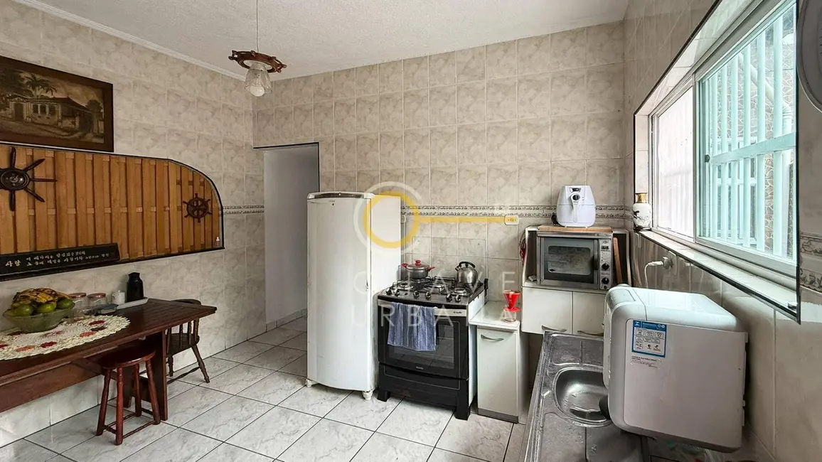 Foto 8 de Casa com 2 quartos à venda, 137m2 em Tupi, Praia Grande - SP