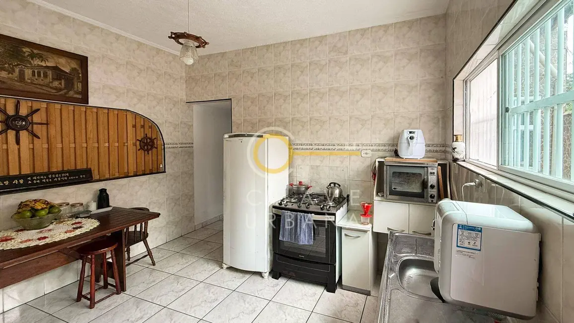 Foto 9 de Casa com 2 quartos à venda, 137m2 em Tupi, Praia Grande - SP