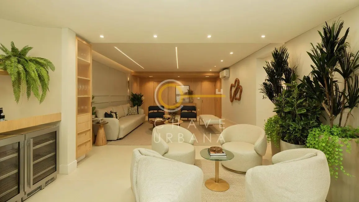 Apartamento com 3 quartos à venda, 348m2 em Gonzaga, Santos - SP - imagem 1 Foto 1 de Apartamento com 3 quartos à venda, 348m2 em Gonzaga, Santos - SP
