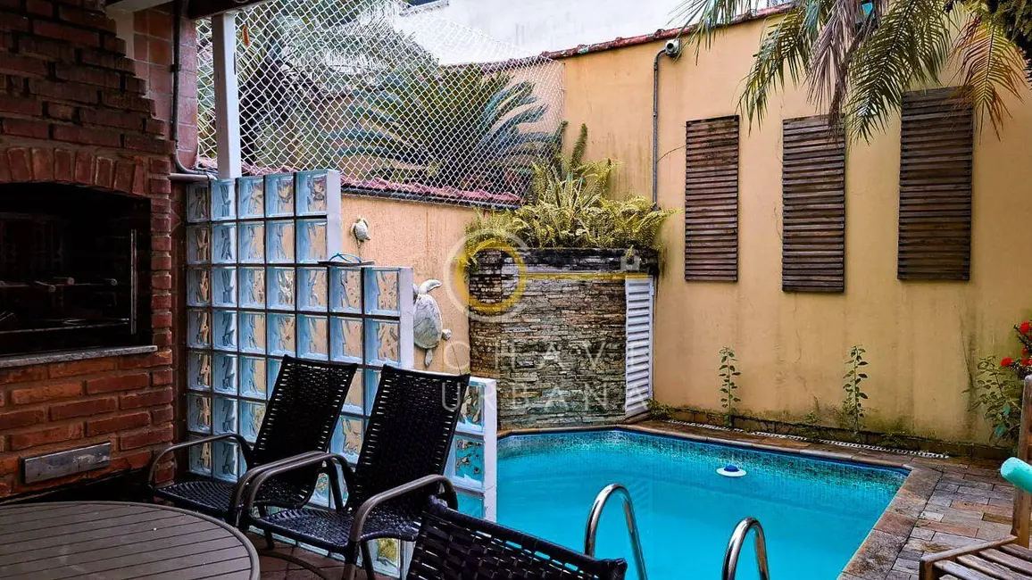 Casa com 3 quartos à venda, 201m2 em Campo Grande, Santos - SP - imagem 6 Foto 6 de Casa com 3 quartos à venda, 201m2 em Campo Grande, Santos - SP