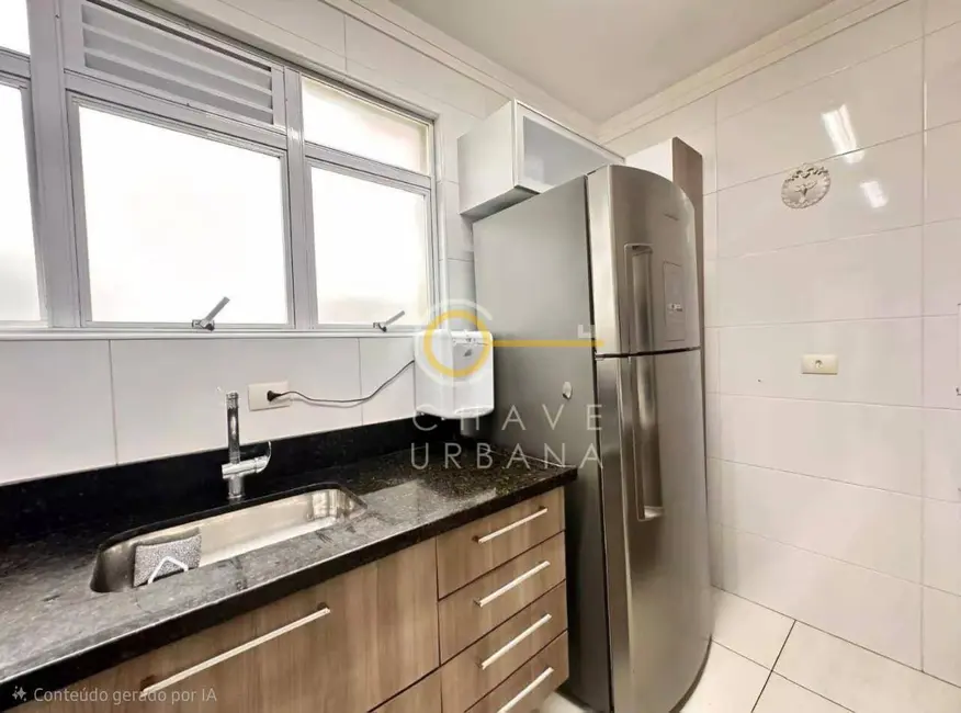 Foto 8 de Sobrado com 3 quartos à venda, 135m2 em Gonzaga, Santos - SP