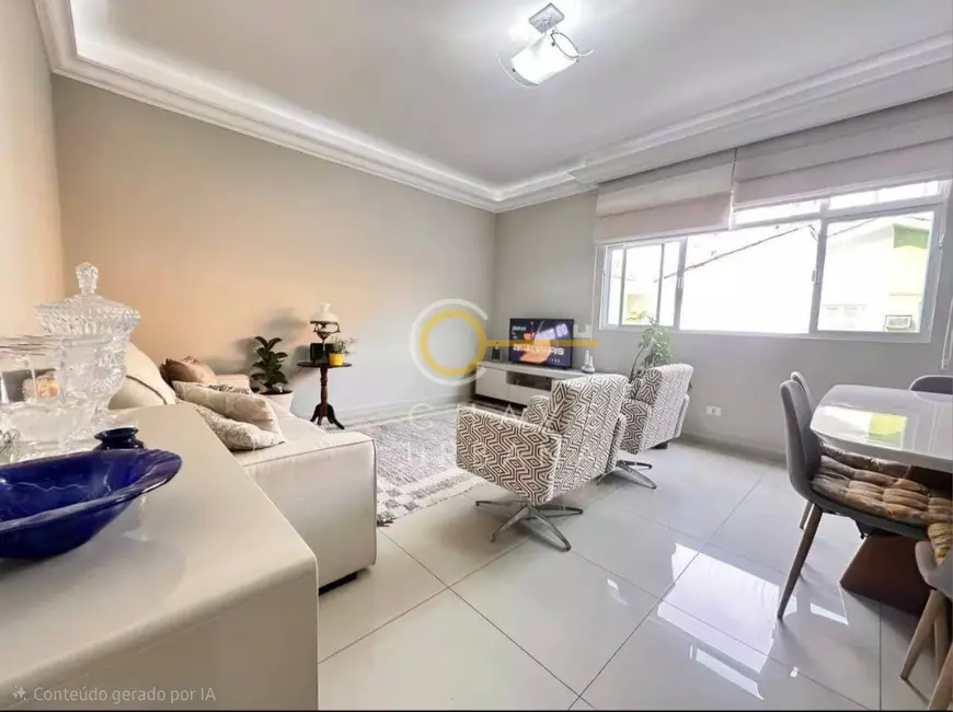 Foto 3 de Sobrado com 3 quartos à venda, 135m2 em Gonzaga, Santos - SP