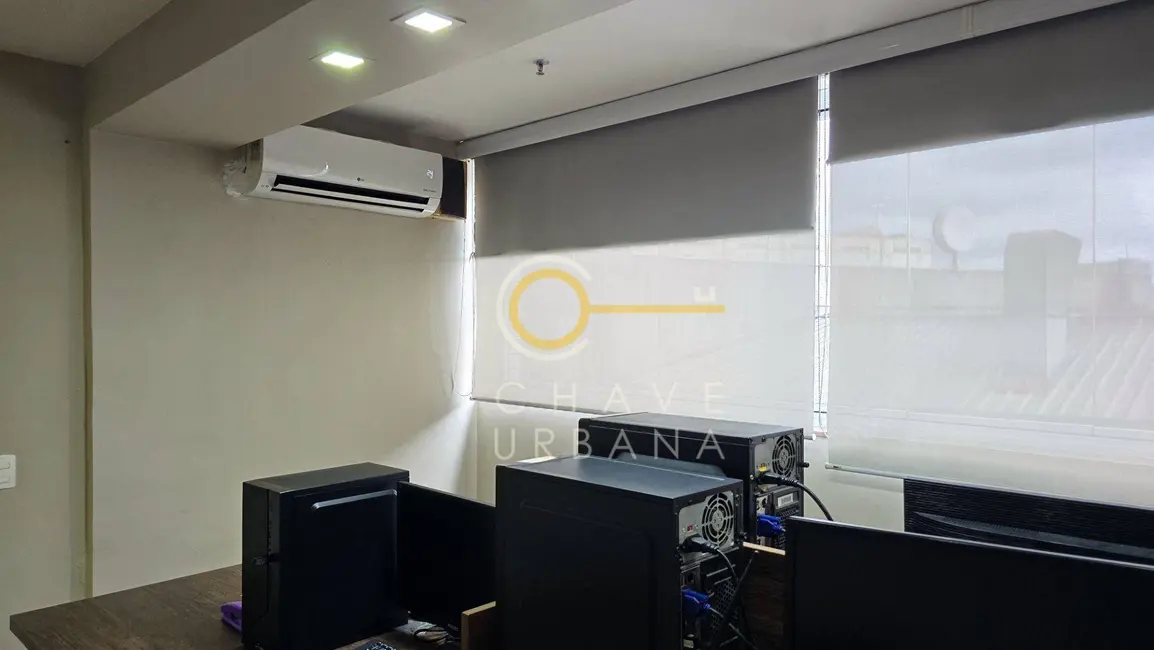 Sala Comercial à venda e para alugar, 97m2 em Centro, Santos - SP - imagem 9 Foto 9 de Sala Comercial à venda e para alugar, 97m2 em Centro, Santos - SP