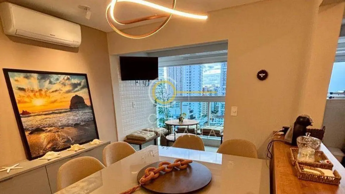 Foto 6 de Apartamento com 2 quartos à venda, 68m2 em Embaré, Santos - SP