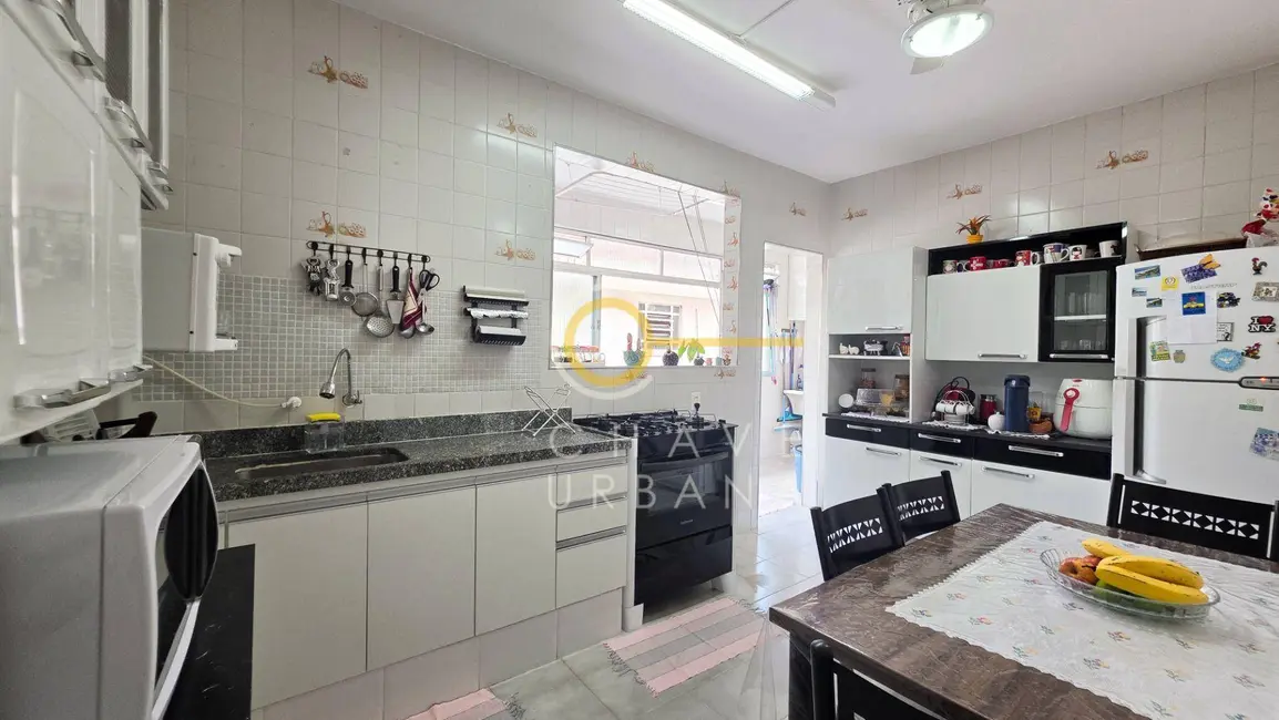 Foto 3 de Apartamento com 3 quartos à venda, 122m2 em Embaré, Santos - SP