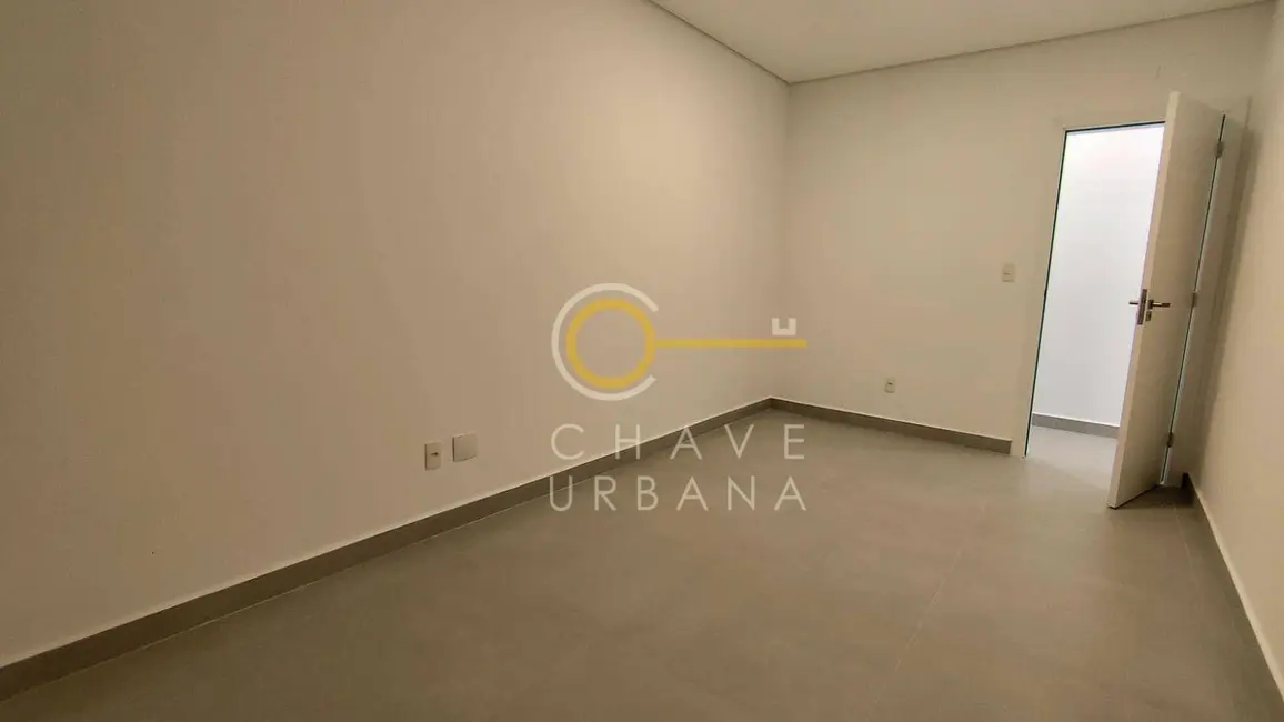 Foto 9 de Casa com 3 quartos à venda, 230m2 em Aparecida, Santos - SP