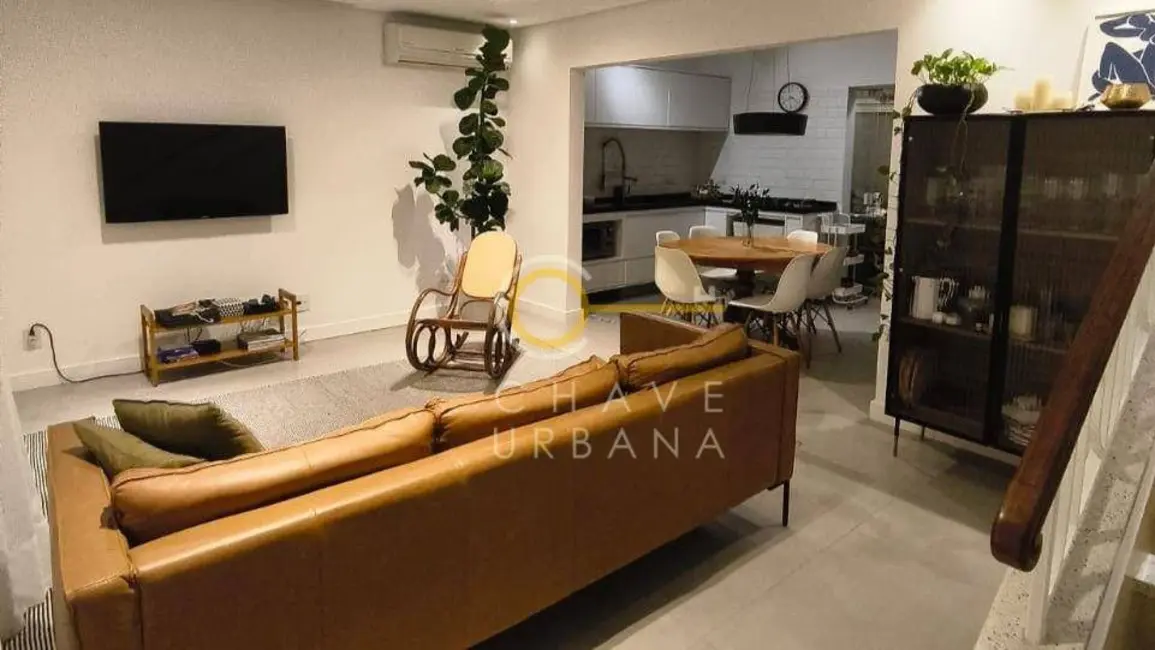 Sobrado com 3 quartos à venda, 102m2 em Campo Grande, Santos - SP - imagem 1 Foto 1 de Sobrado com 3 quartos à venda, 102m2 em Campo Grande, Santos - SP