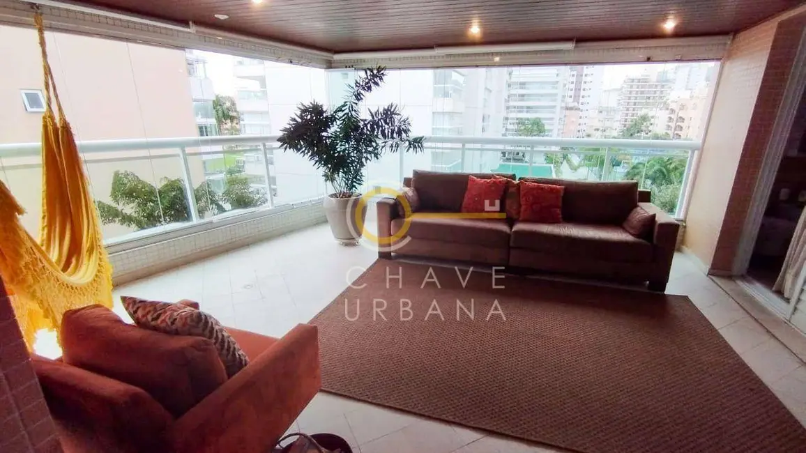 Foto 2 de Apartamento com 4 quartos à venda, 188m2 em Guaruja - SP