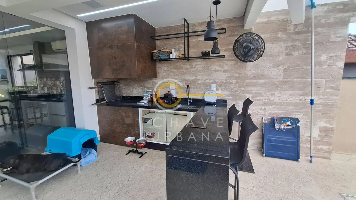 Foto 5 de Casa com 3 quartos à venda, 189m2 em Aparecida, Santos - SP