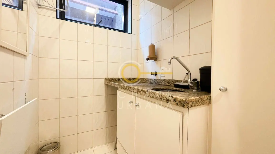 Foto 6 de Sala Comercial à venda, 72m2 em Gonzaga, Santos - SP