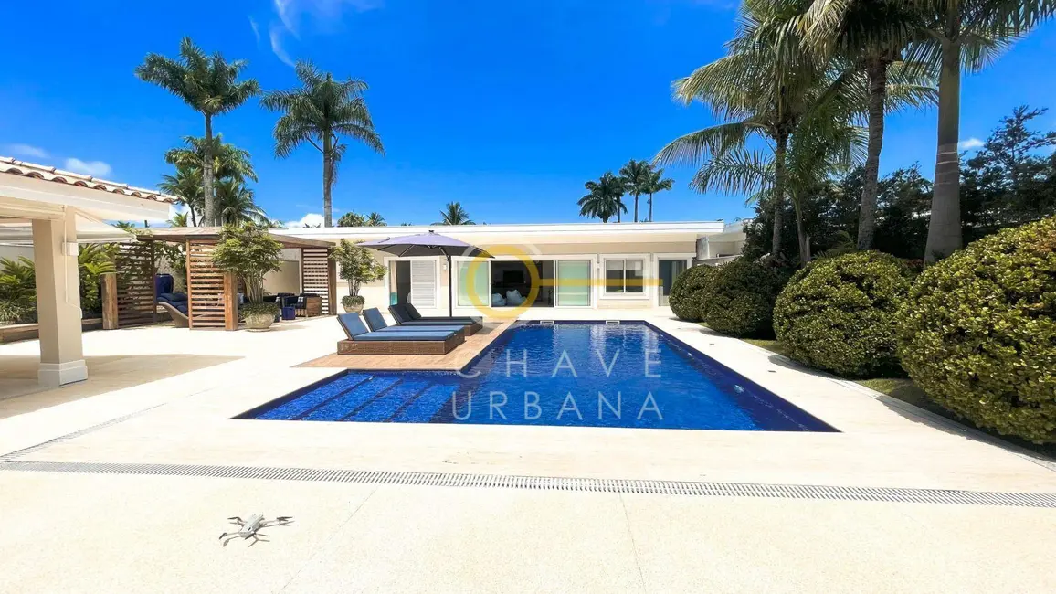 Foto 2 de Casa de Condomínio com 6 quartos à venda, 780m2 em Acapulco, Guaruja - SP