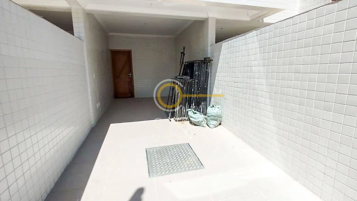 Foto 2 de Casa com 3 quartos à venda, 245m2 em Embaré, Santos - SP