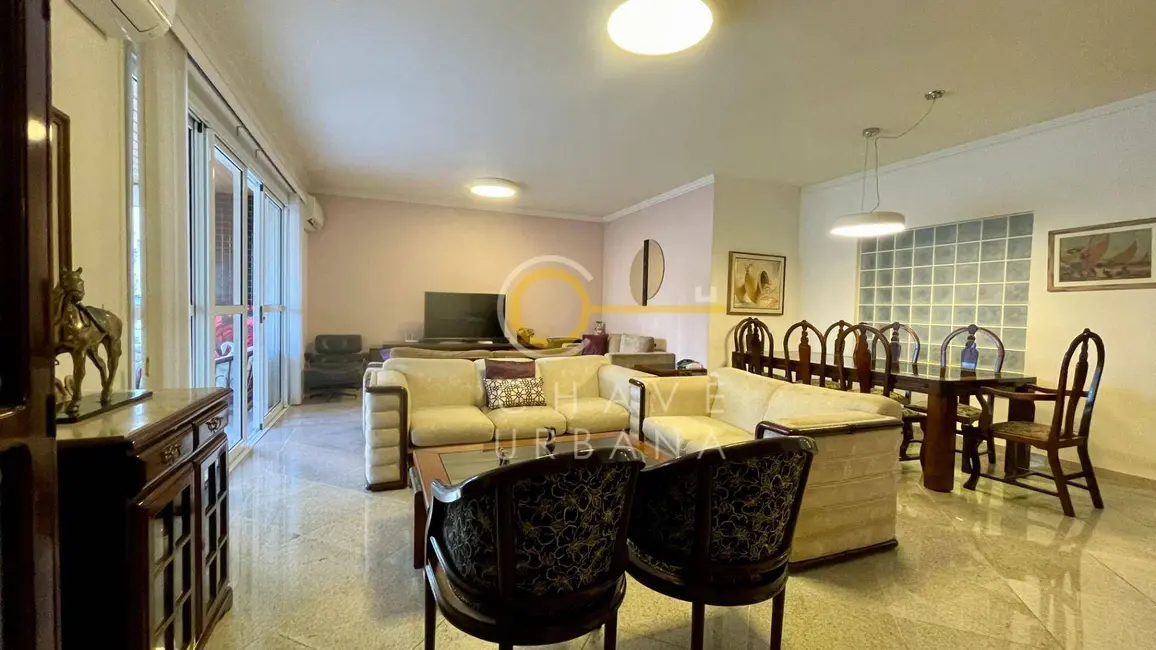Apartamento com 4 quartos à venda, 217m2 em Gonzaga, Santos - SP - imagem 6 Foto 6 de Apartamento com 4 quartos à venda, 217m2 em Gonzaga, Santos - SP