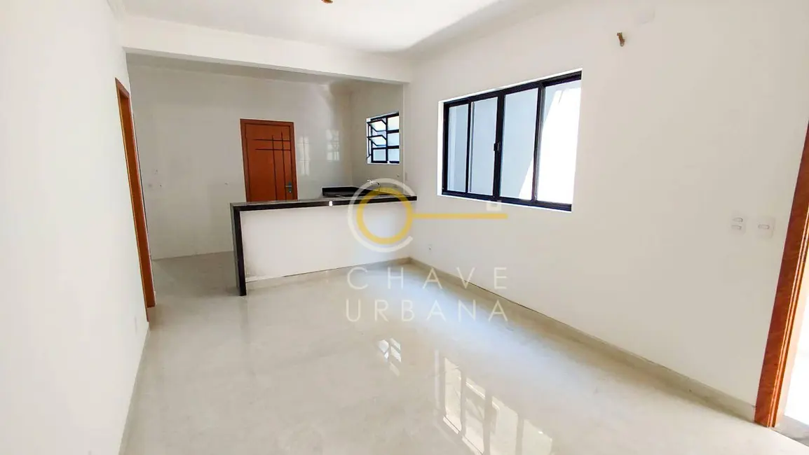 Foto 1 de Casa com 3 quartos à venda, 160m2 em Embaré, Santos - SP
