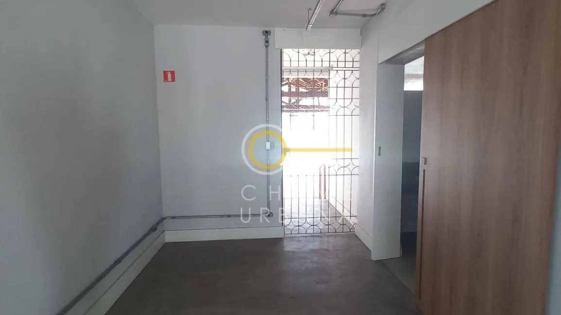 Foto 12 de Sobrado à venda, 500m2 em Gonzaga, Santos - SP