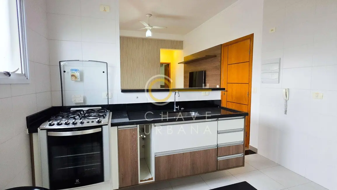 Foto 2 de Apartamento com 1 quarto para alugar, 42m2 em Santos - SP
