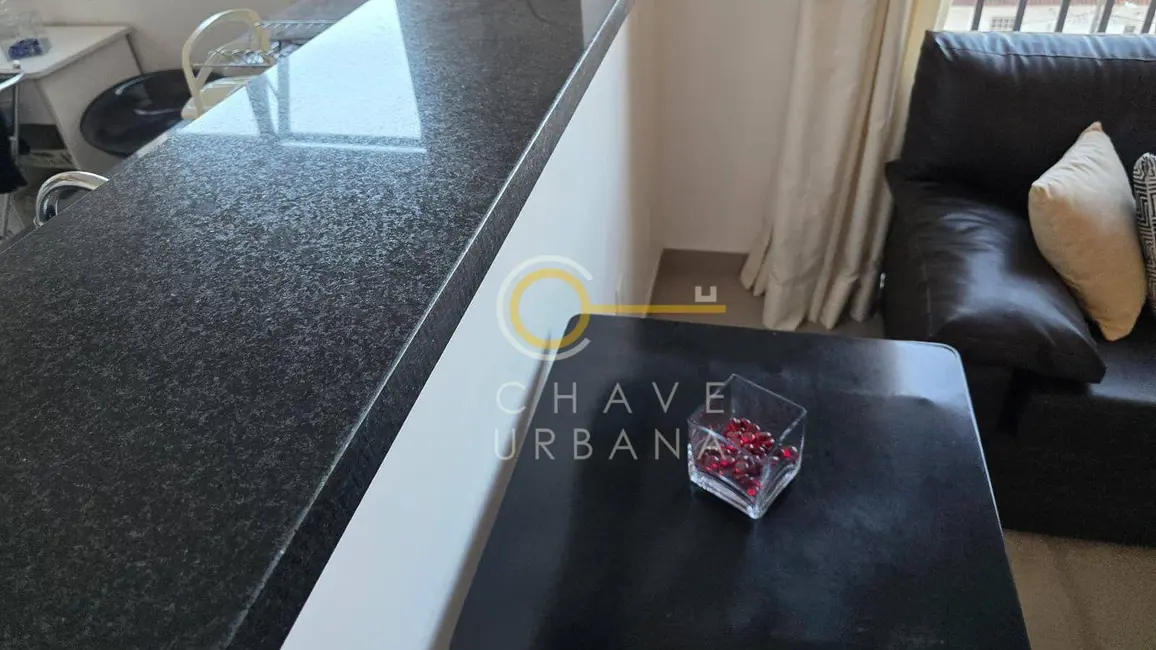 Foto 3 de Apartamento com 1 quarto para alugar, 42m2 em Santos - SP