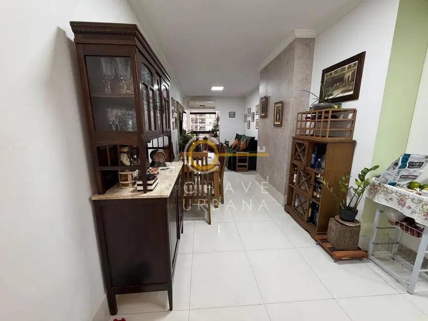 Apartamento com 3 quartos à venda, 160m2 em Aparecida, Santos - SP - imagem 6 Foto 6 de Apartamento com 3 quartos à venda, 160m2 em Aparecida, Santos - SP