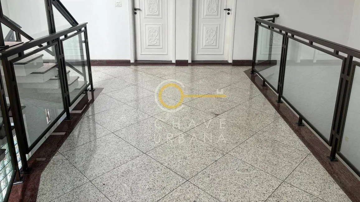 Sobrado com 3 quartos à venda, 330m2 em Ponta da Praia, Santos - SP - imagem 5 Foto 5 de Sobrado com 3 quartos à venda, 330m2 em Ponta da Praia, Santos - SP