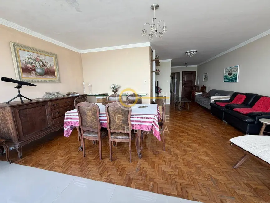 Apartamento com 3 quartos à venda, 126m2 em Gonzaga, Santos - SP - imagem 8 Foto 8 de Apartamento com 3 quartos à venda, 126m2 em Gonzaga, Santos - SP