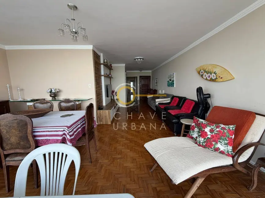 Apartamento com 3 quartos à venda, 126m2 em Gonzaga, Santos - SP - imagem 4 Foto 4 de Apartamento com 3 quartos à venda, 126m2 em Gonzaga, Santos - SP
